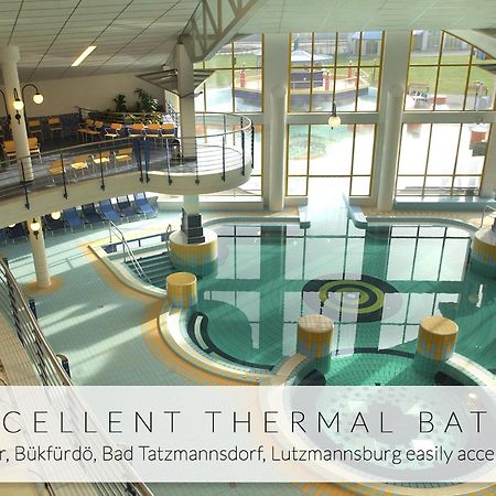 Square 16 Apartman - Absolutely Central Location With Self Check In Szombathely Eksteriør billede