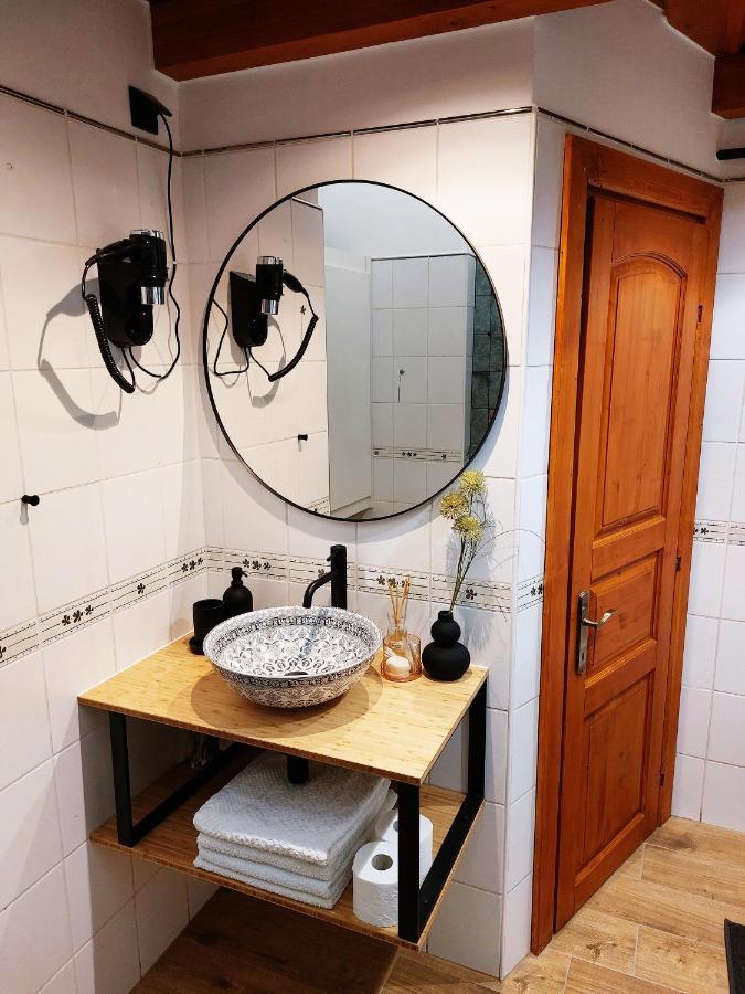 Square 16 Apartman - Absolutely Central Location With Self Check In Szombathely Eksteriør billede