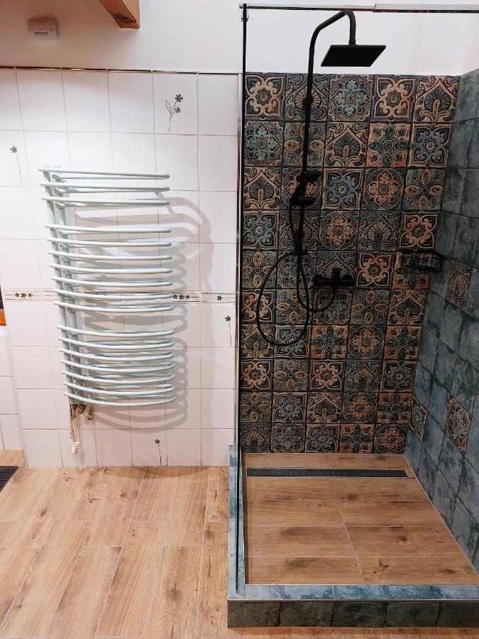 Square 16 Apartman - Absolutely Central Location With Self Check In Szombathely Eksteriør billede